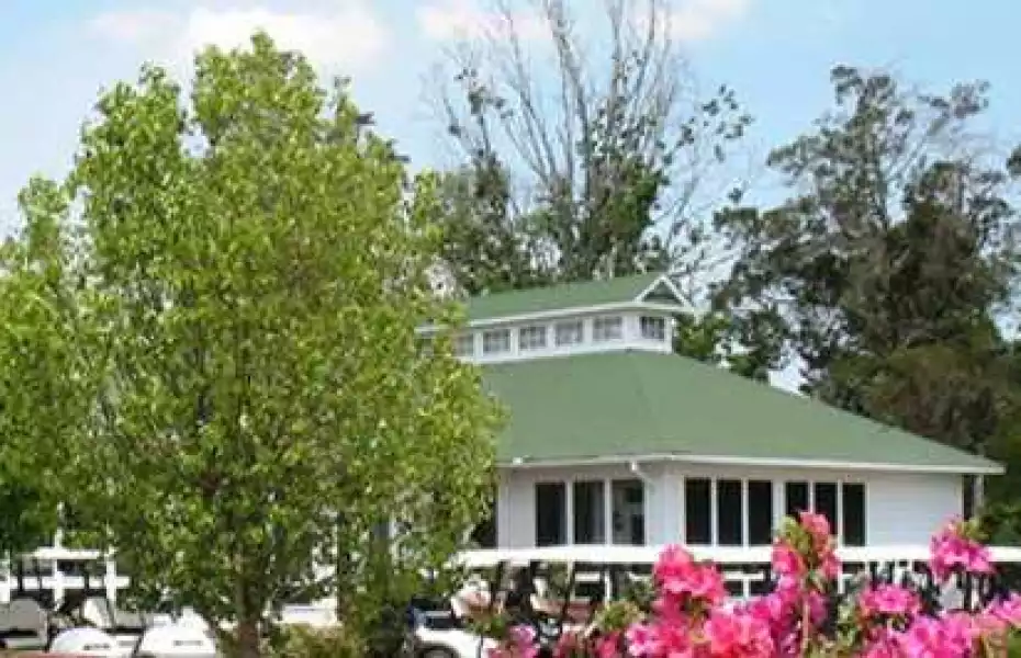 Patrick Farms GC: Clubhouse