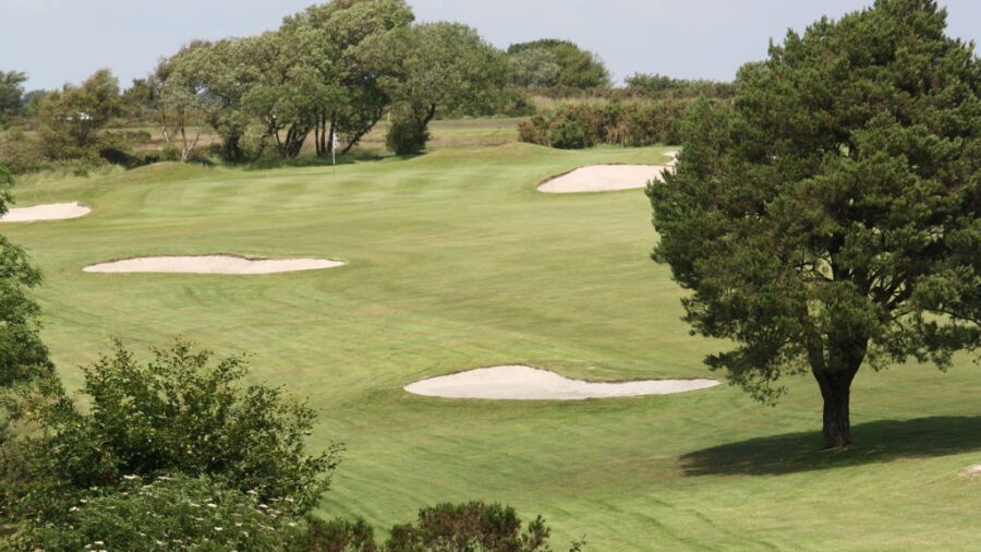 8th hole at the Teignmouth GC