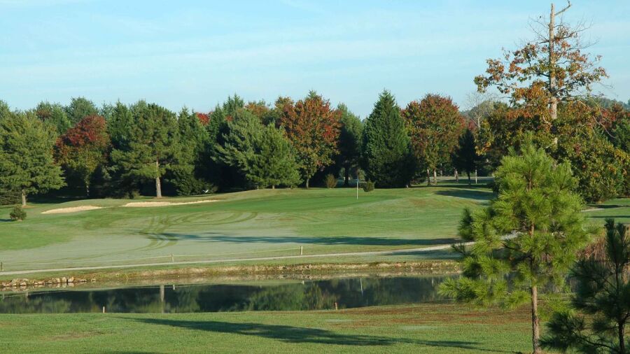 Hollows GC - Lake: #7