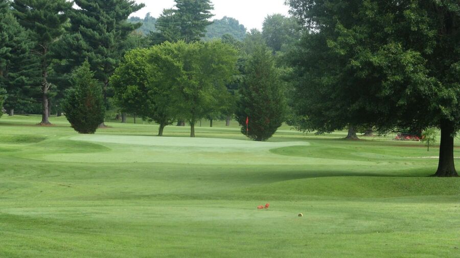 Elks CC