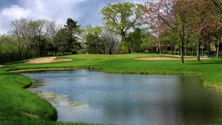 Mission Hills CC: #16