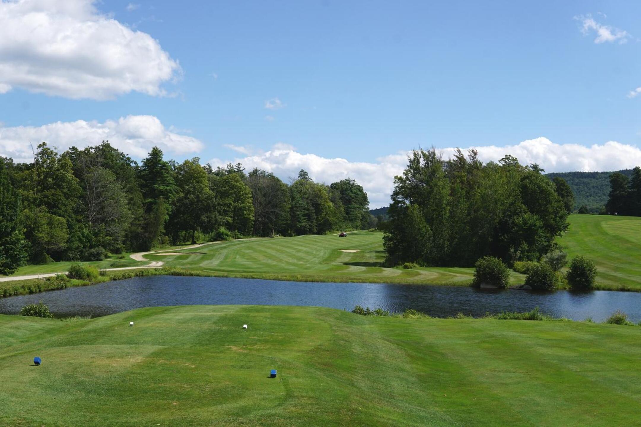 From behind the first tee: the opening hole plays 370 yards, uphill. (Photo submitted by AptlyLinked on 08/14/2023)