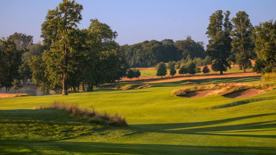 6th green at The Grove