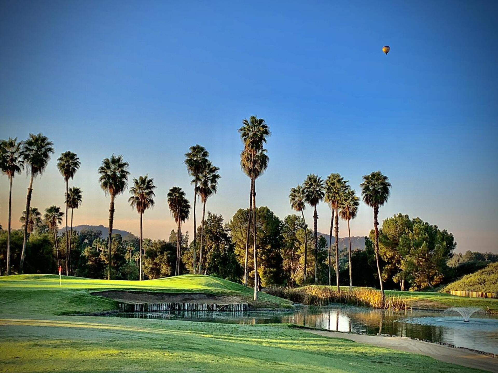 10 green and 9 tee box with balloon above. (Photo submitted by AgentBaldEagle on 10/20/2020)