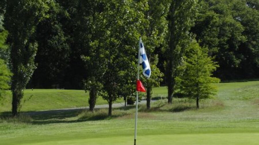 Slinfold GC: green