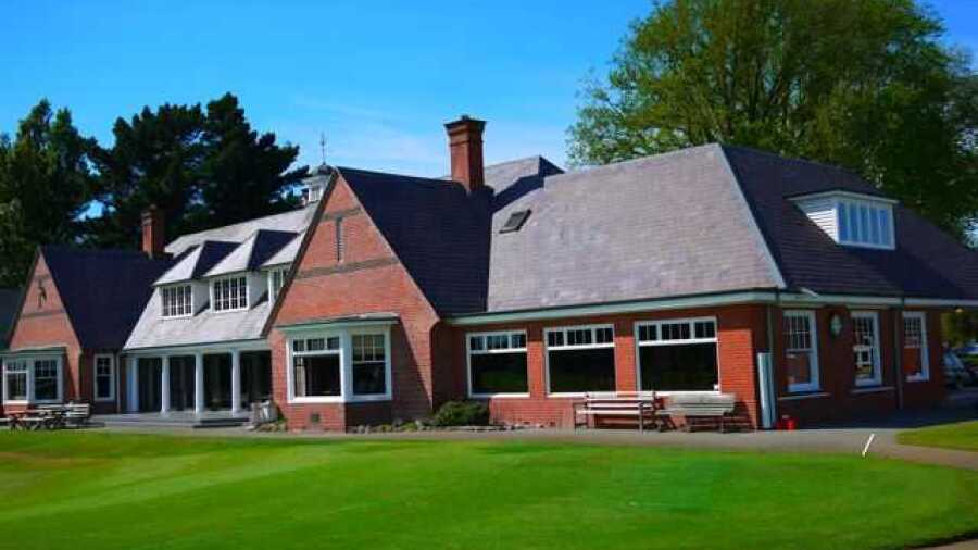 Christchurch GC: Clubhouse