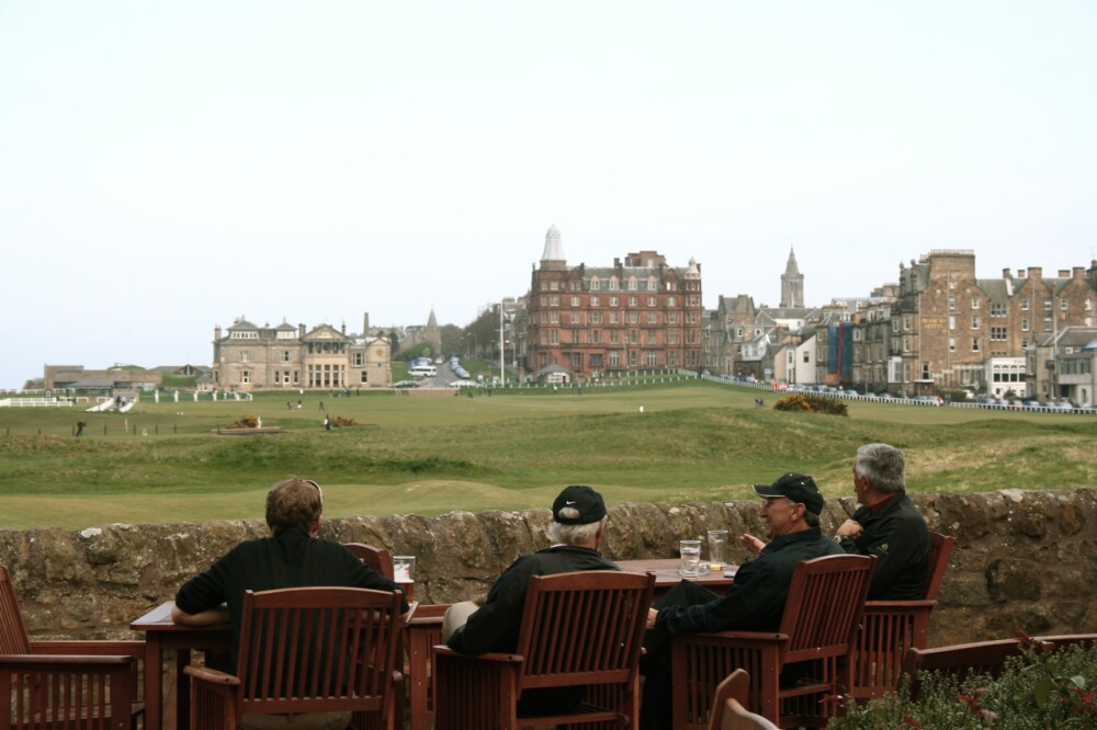 St. Andrews foursome at the 19th hole