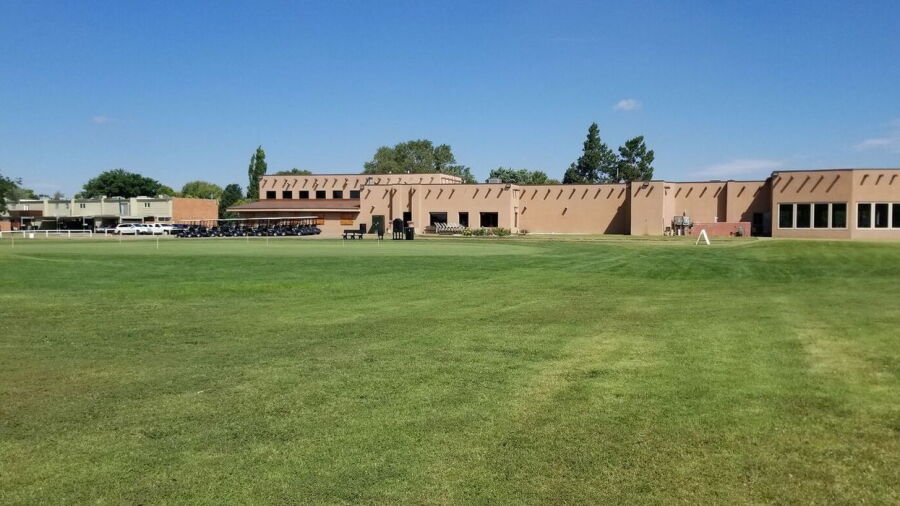 Colonial Park GC: Clubhouse