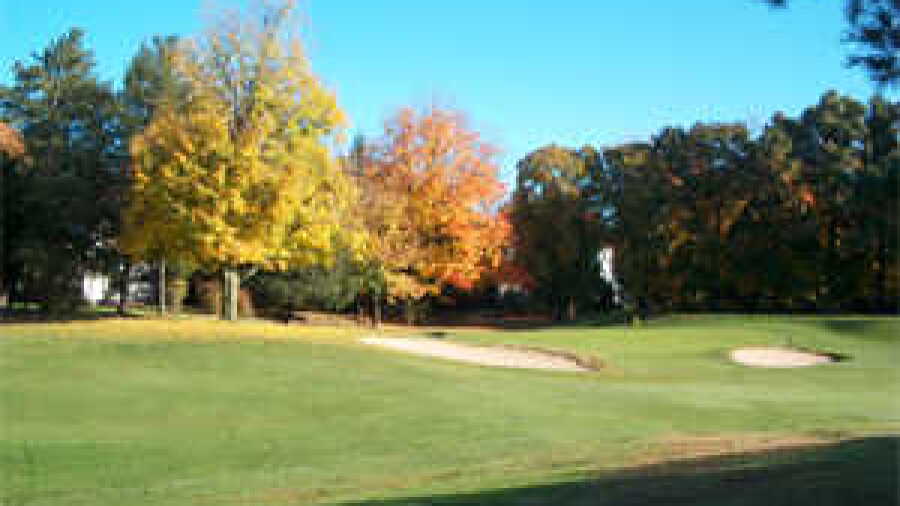 Nehoiden GC at Wellesley College