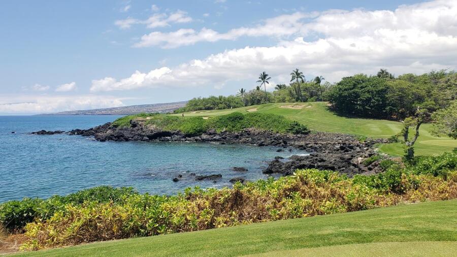 Mauna Kea Golf Course - water view