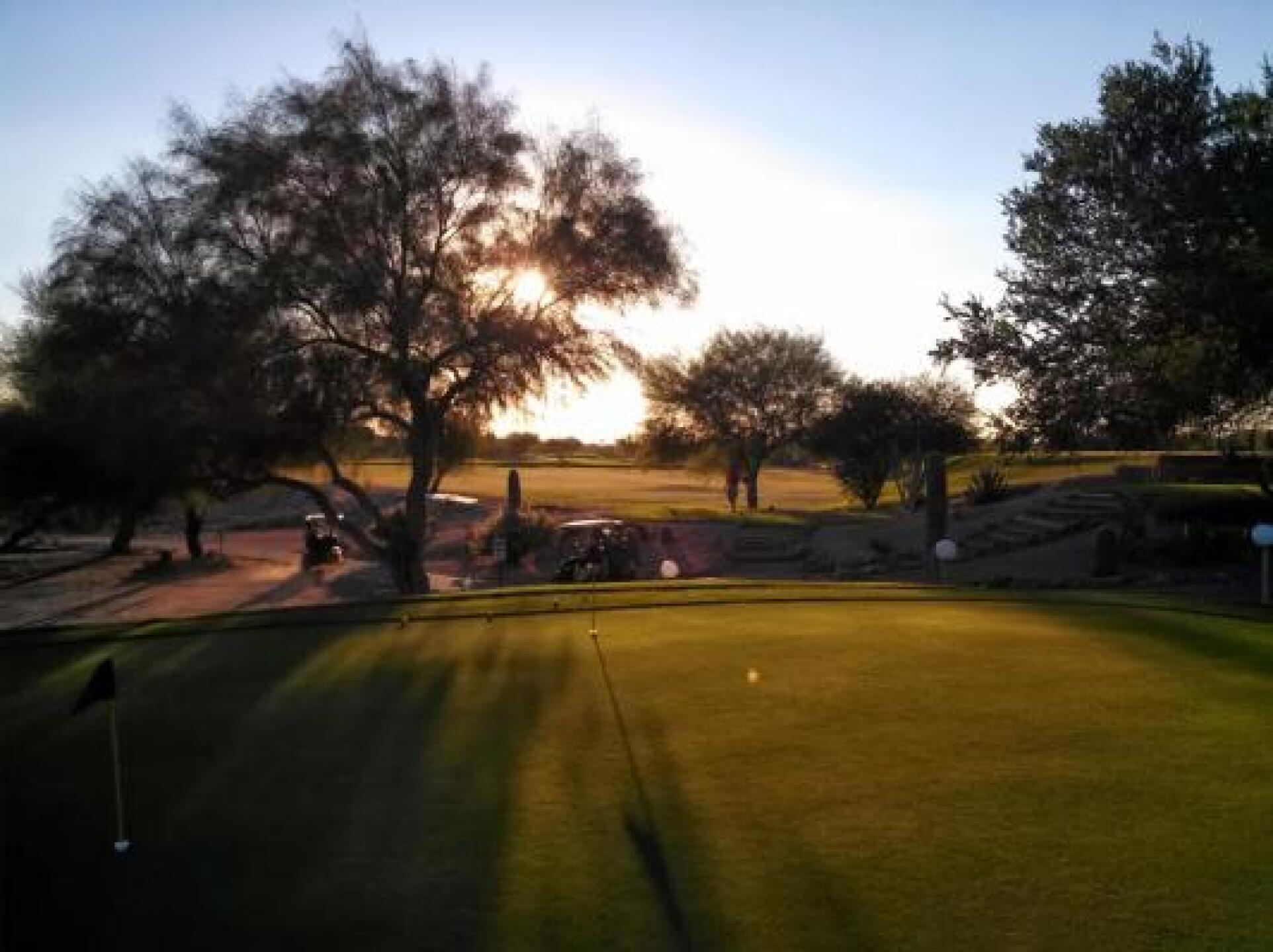 Putting green (Photo submitted by DavesRocklinRockin on 10/26/2013)