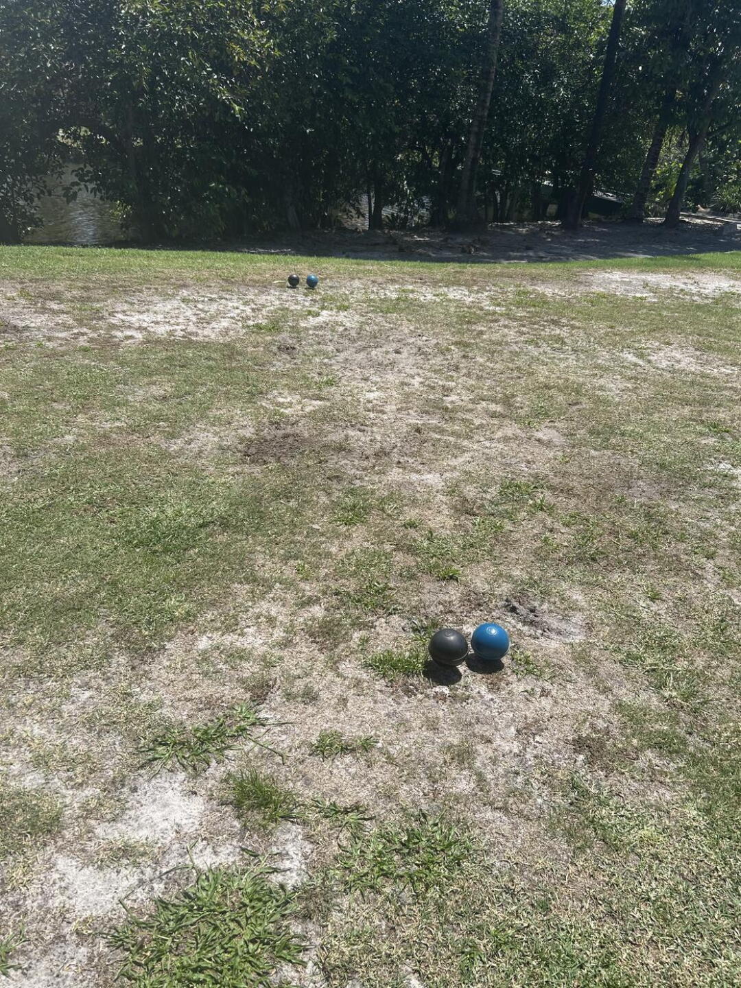 Typical tee box (Photo submitted by Batalia on 07/19/2025)