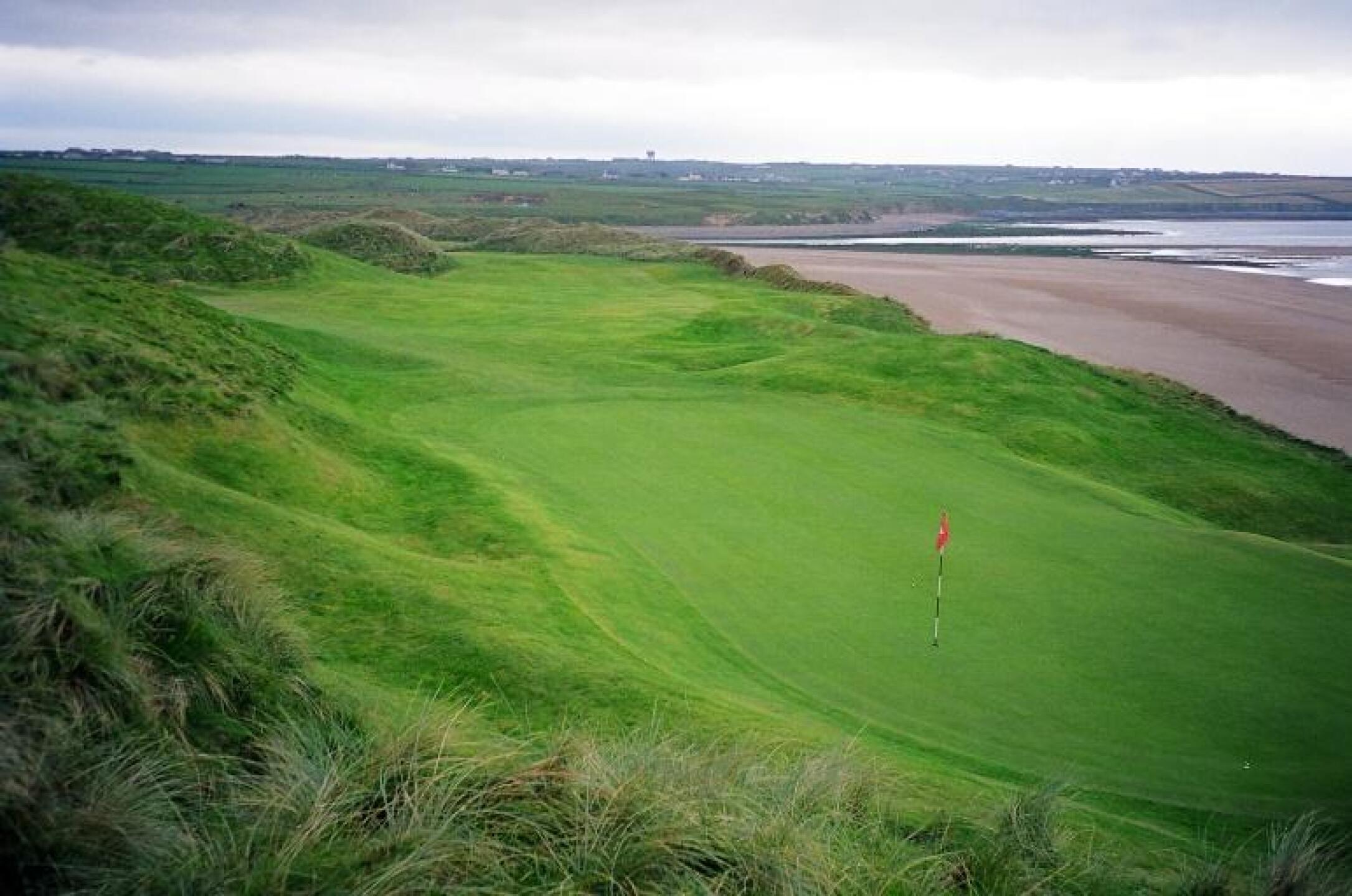 Ireland, Ballybunion Cashen Course, Hole 7, Par 4, 378 yds (Photo submitted by DYakimec on 12/22/2016)