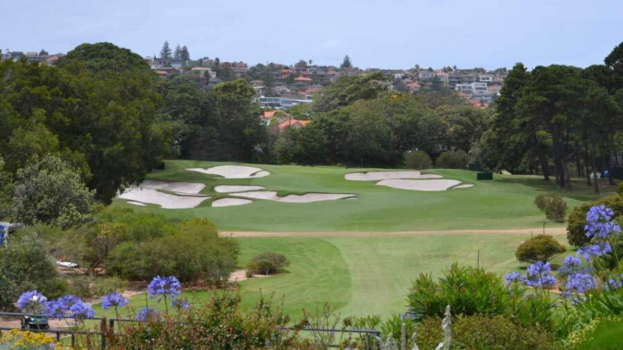 Royal Sydney's 1st hole