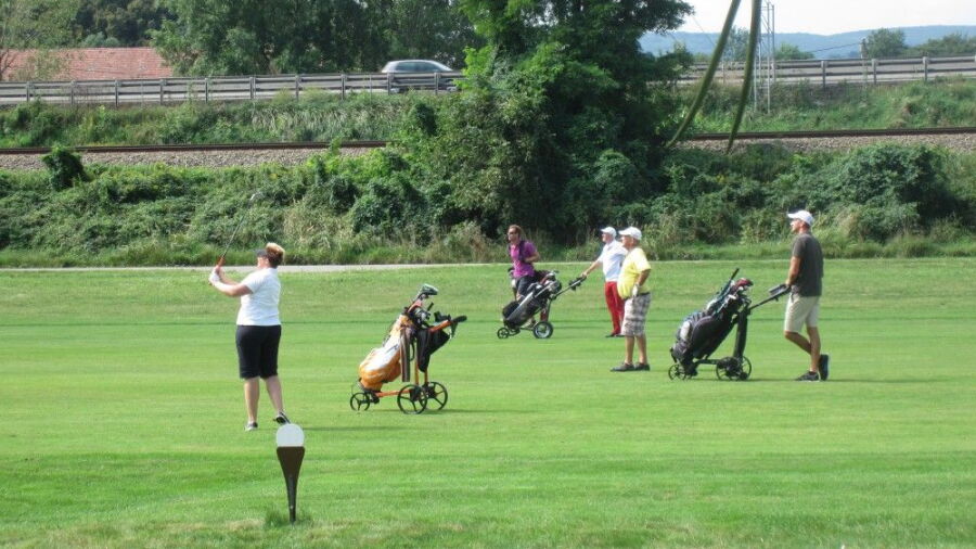 Golf Range Tuttendorfl GC