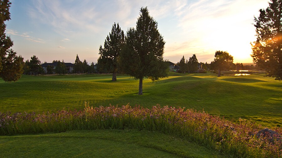 Eagle Crest Resort - Ridge G.C. - sunrise
