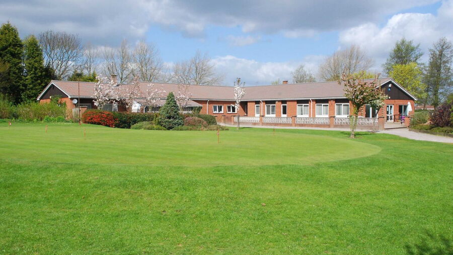 Edwalton GC: Putting Green