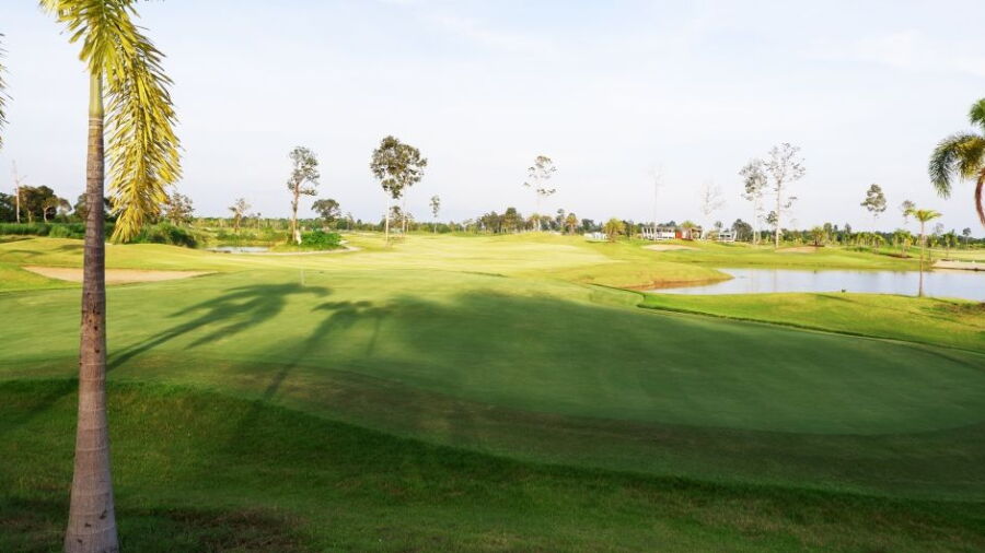 Royal Creek GC & Resort: #6