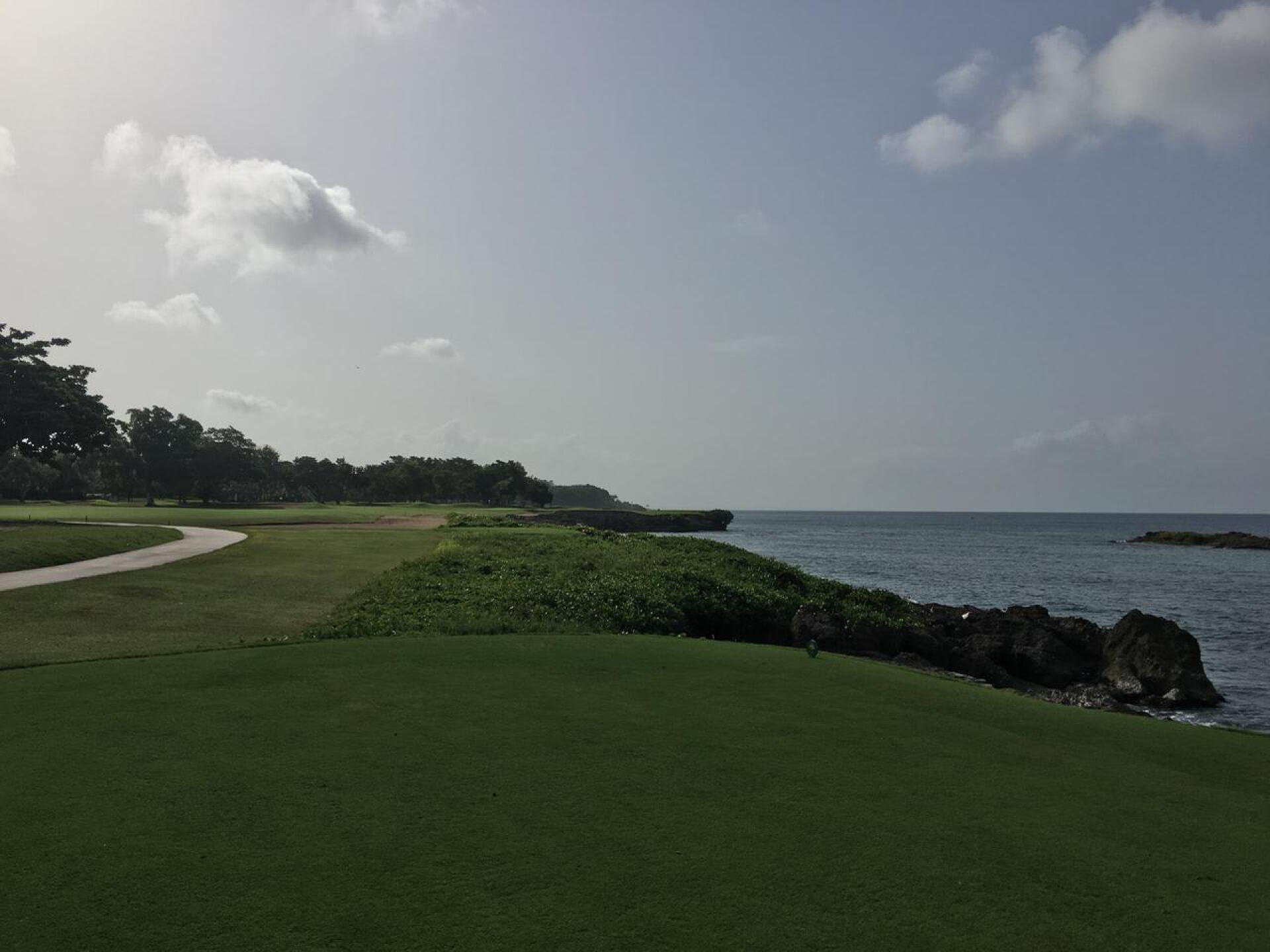 View from the tee on the 17th hole. (Photo submitted by odominguez on 11/09/2016)