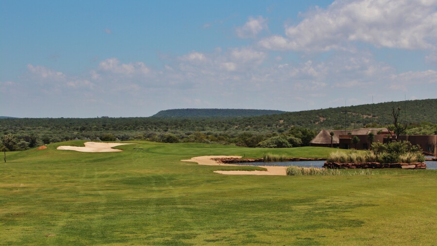 Legend Golf & Safari Resort - Signature Course - 9th
