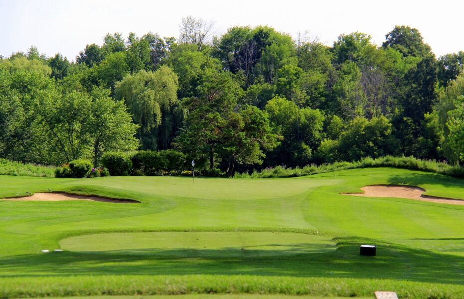 Meadowbrook Golf and Country Club Par3 in Gormley, Ontario, Canada