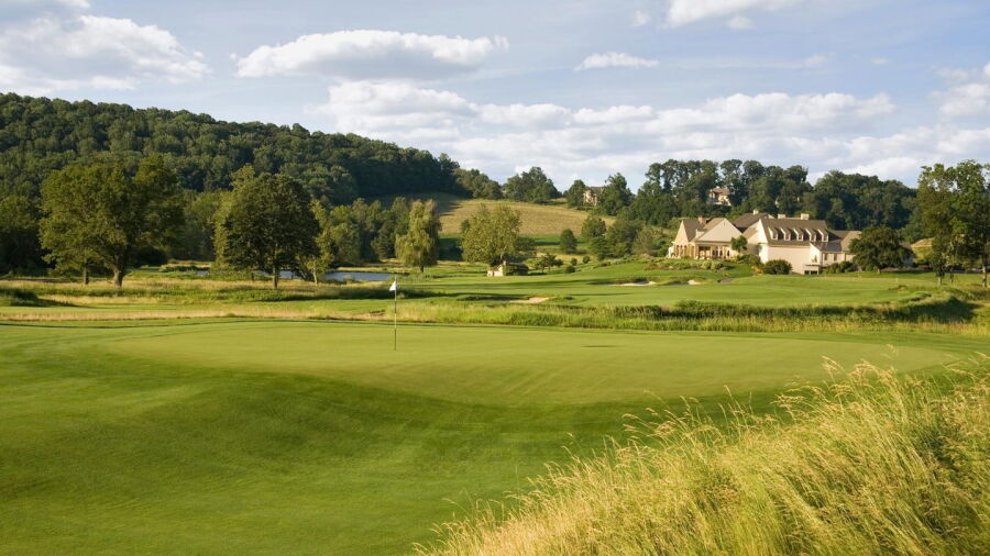 French Creek GC: #17 & clubhouse