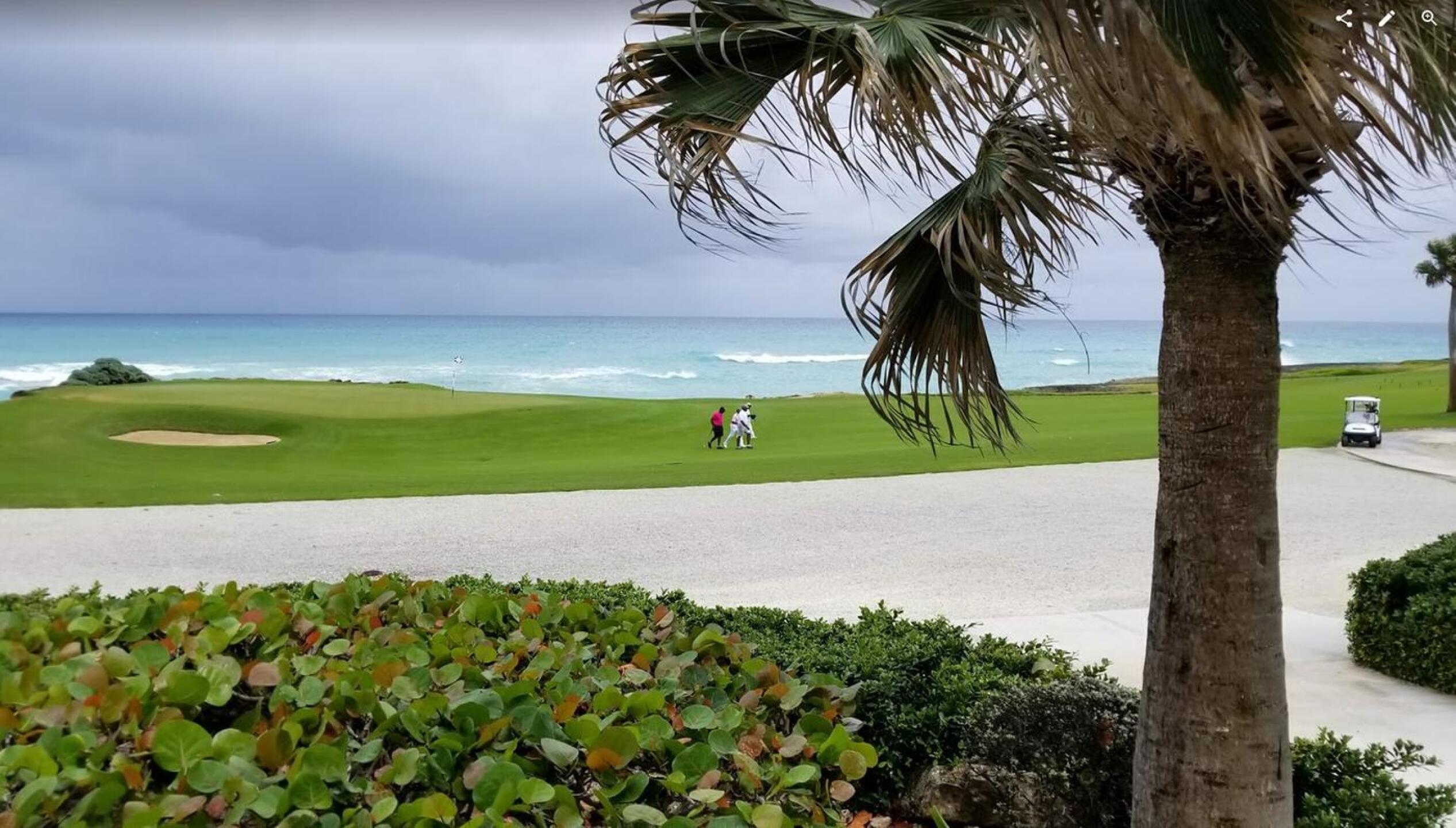 Unforgettable (Photo submitted by guycharles2012 on 05/18/2017)