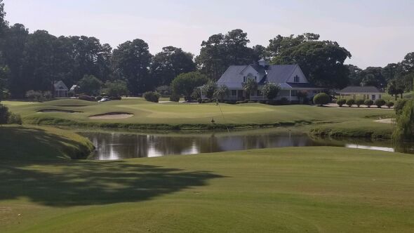 Valley at Eastport GC: 18th green