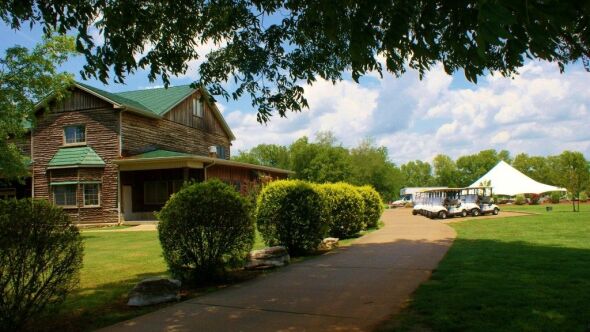 Cedar Crest GC: Clubhouse