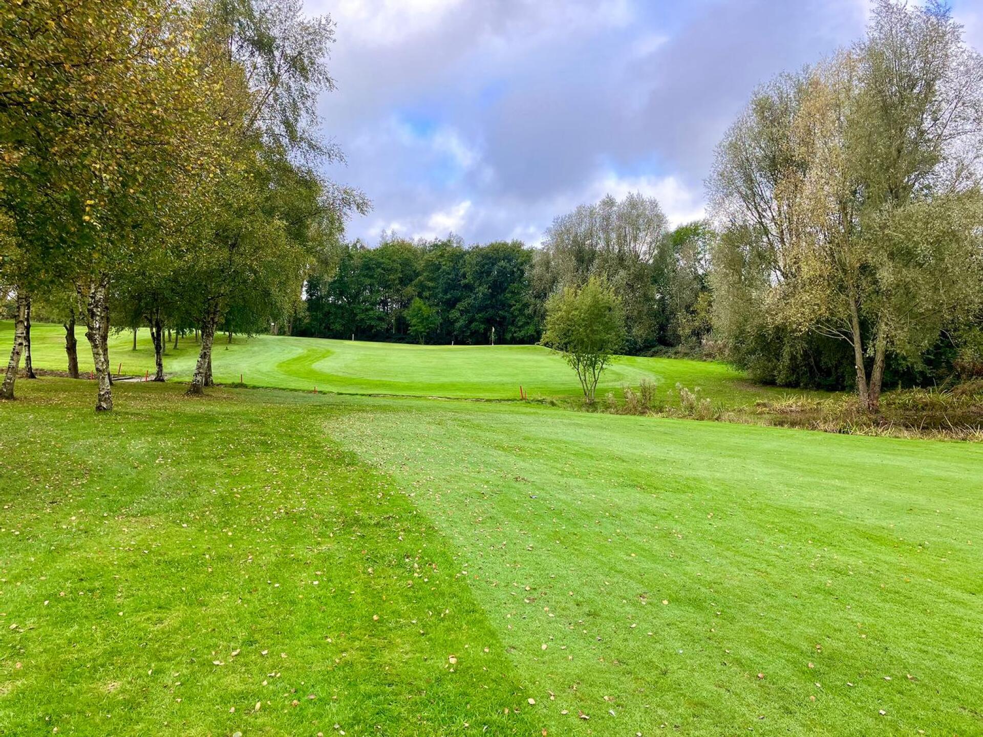 View to the 8th green (Photo submitted by SoYo70 on 10/08/2024)