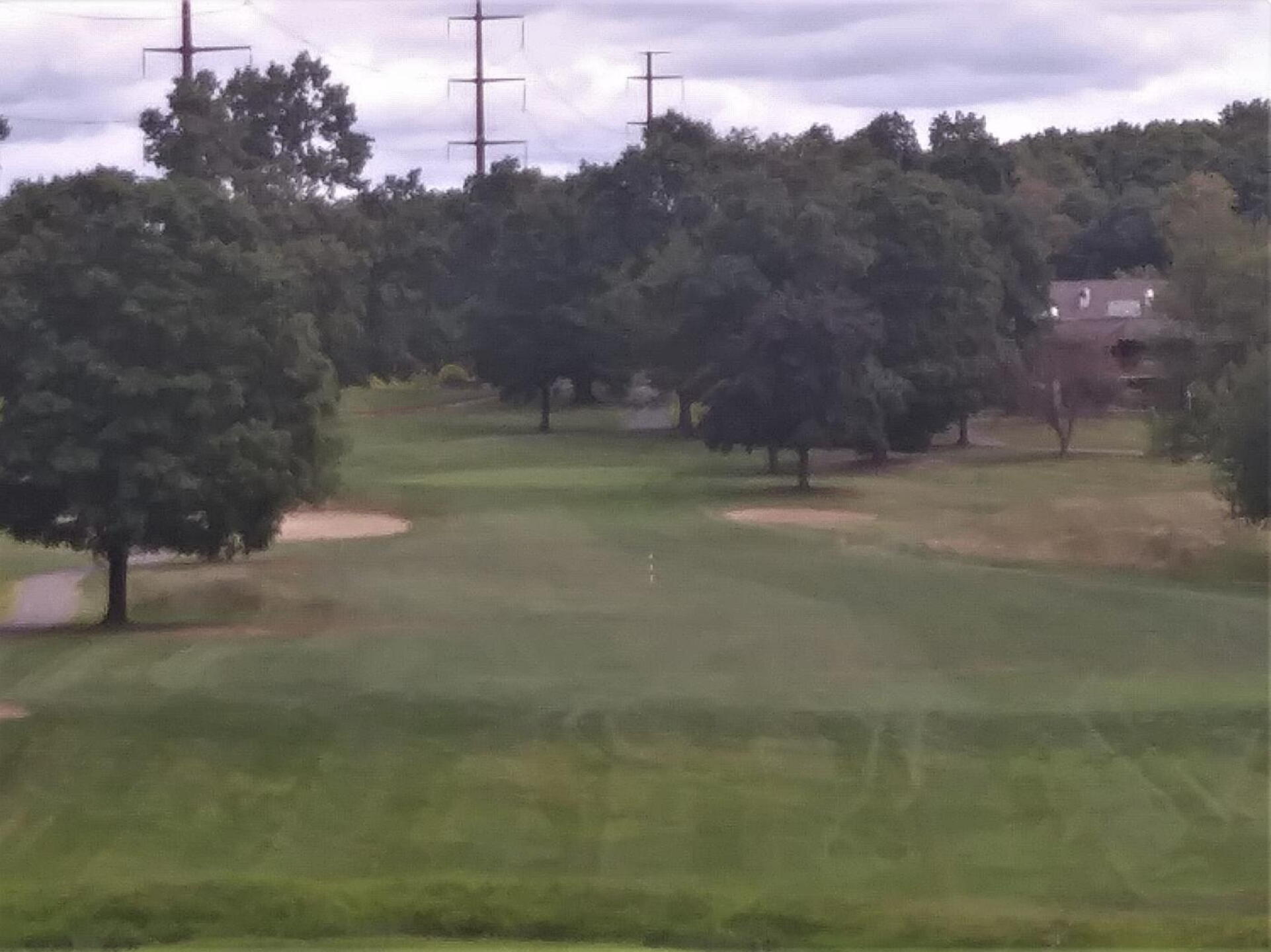 570 yard 6th; view from 200 yards out (Photo submitted by AptlyLinked on 09/03/2019)