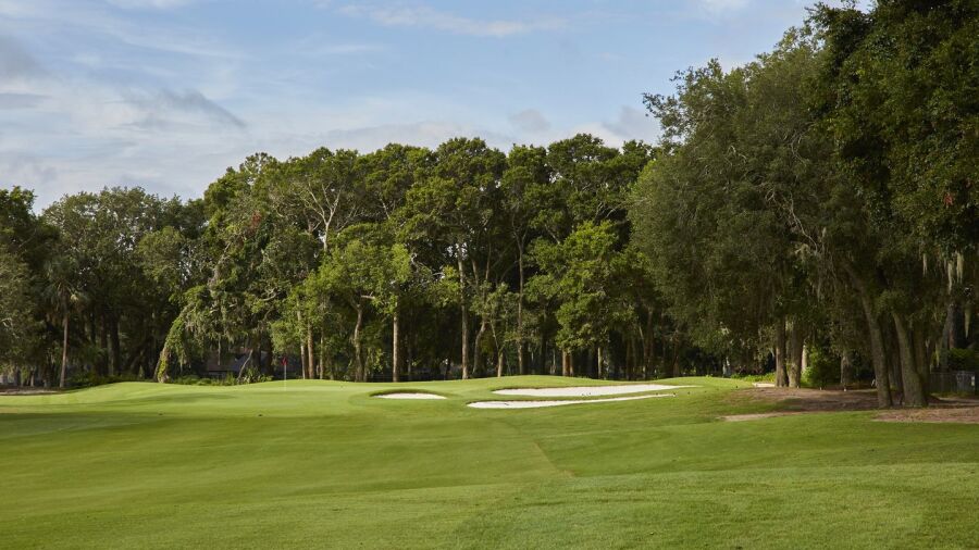 Queen's Harbour Yacht & CC: #17