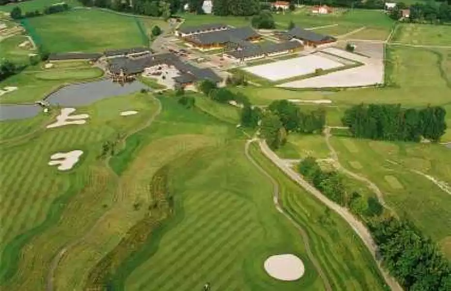 Prosper Golf Resort Celadna: Clubhouse overview