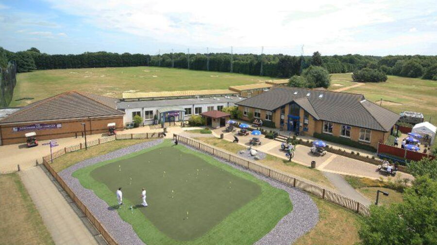 Downshire GC: Clubhouse & driving range