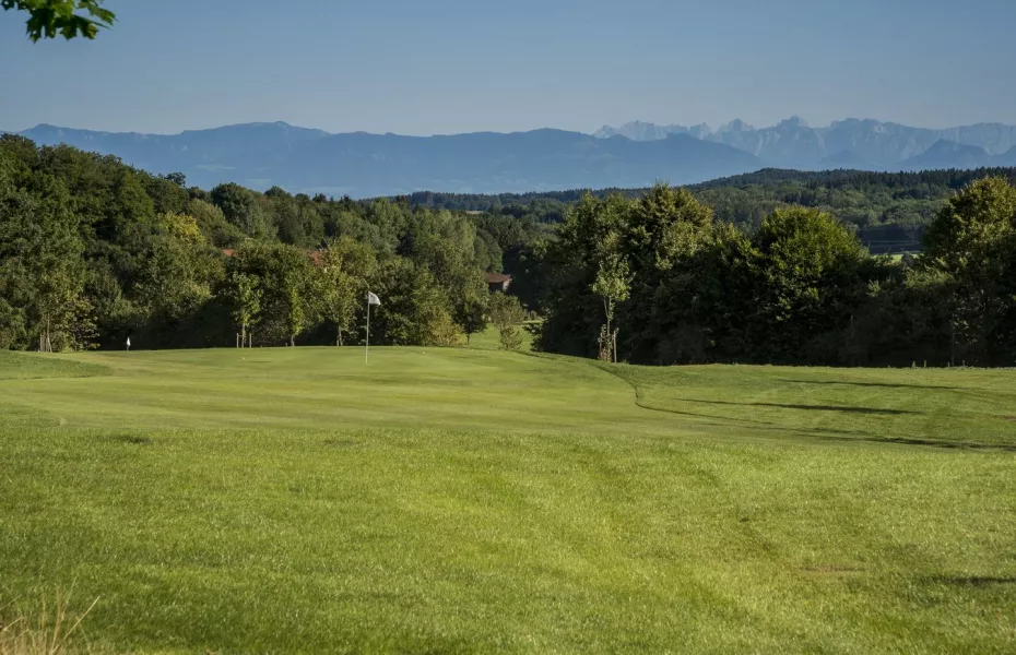 Gut Thailing GC - 6-hole