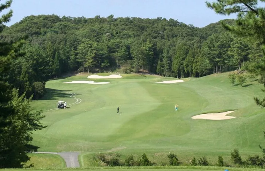 Yomiuri CC - West: #3