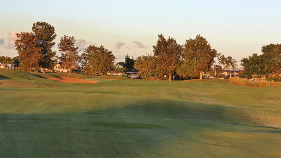 Hawaii Prince Golf Club - A nine - hole 1