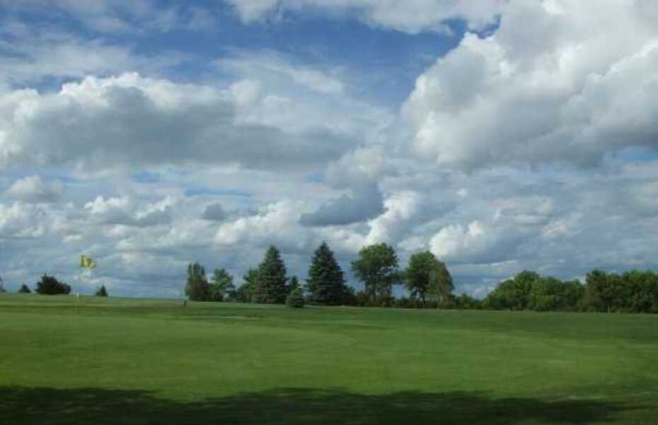 Gettysburg Country Club in Gettysburg, South Dakota, USA GolfPass