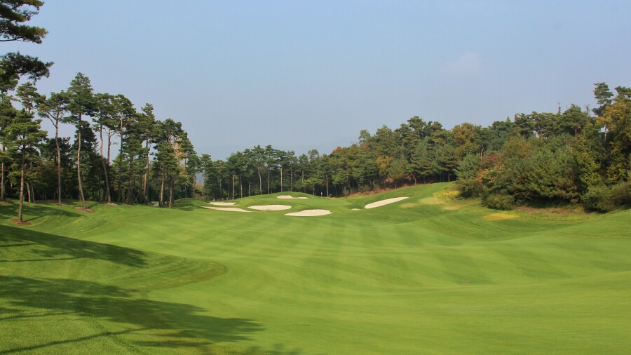 Haesley Nine Bridges golf course - hole 3