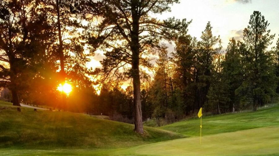 Pine Meadows GC