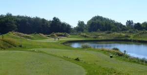 Bear Slide GC: 4th hole
