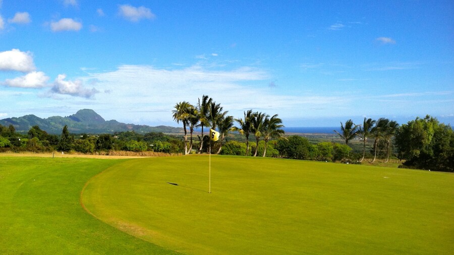 Kukuiolono Golf Course on Kauai - 6th green