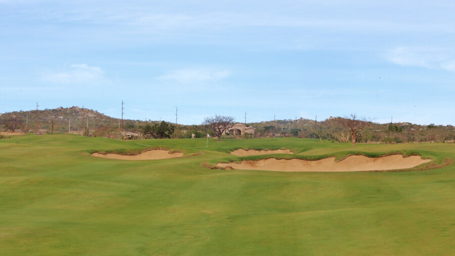 El Cardonal course at Diamante Cabo San Lucas - hole 10 