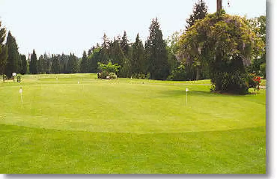 St Helen's Putting Green