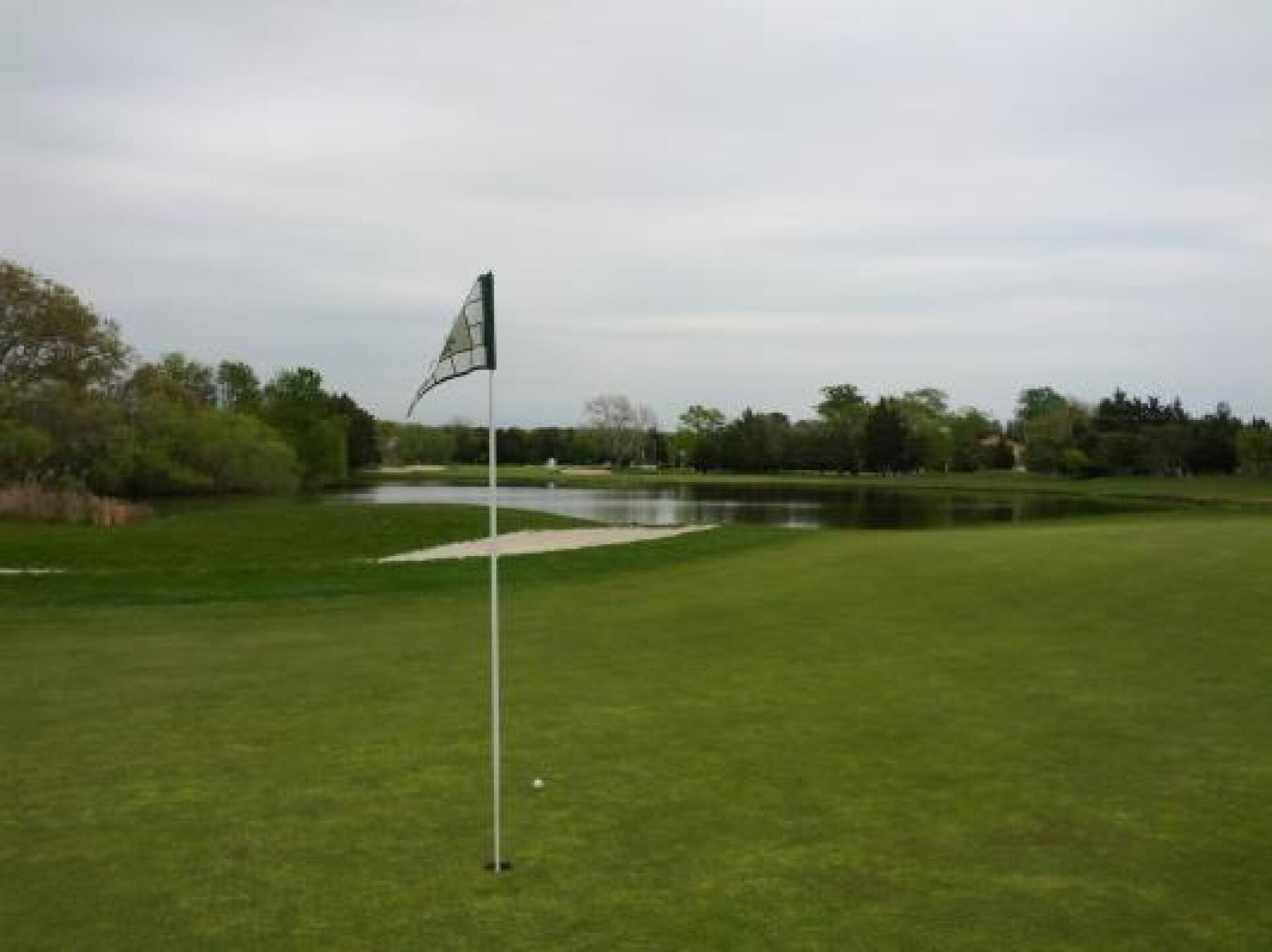 (Photo submitted by kennygazog on 01/07/2013)