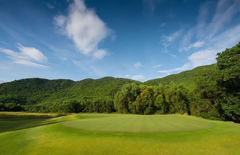 Laguna Lang Co GC: #14