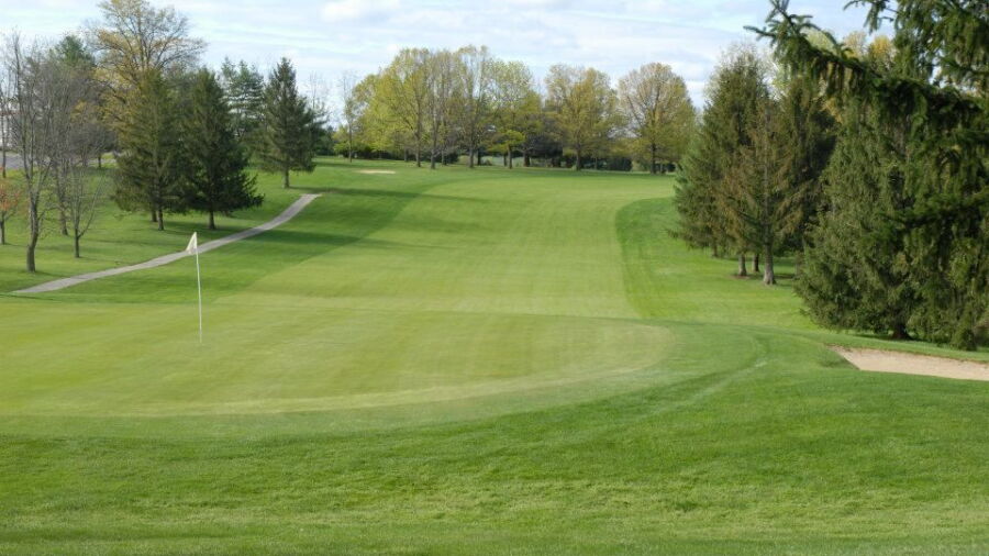 South at South Hills GC: #9