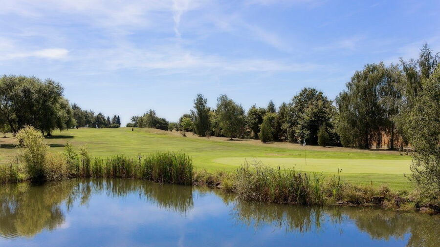 Metz Cherisey GC
