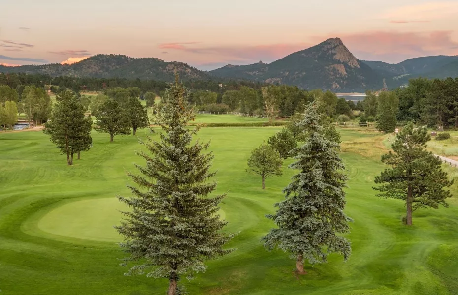 Lake Estes Executive 9 Hole