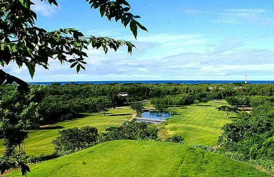 Hacienda Iguana Golf & Beach Club
